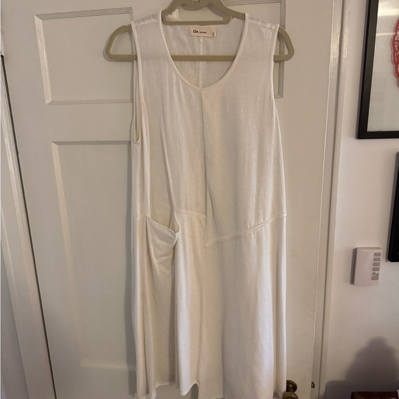 Zen Cheyenne Cream Sleeveless Dress - Picture 1 of 2